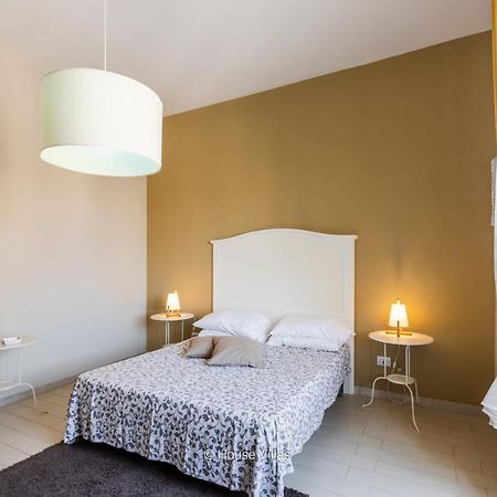 Il 49 Rooms โนโต ภายนอก รูปภาพ
