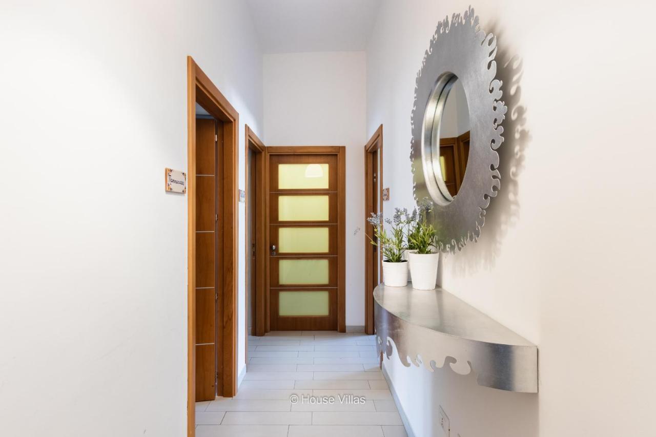 Il 49 Rooms โนโต ภายนอก รูปภาพ